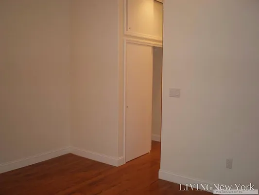 Rented by Living New York | media 16