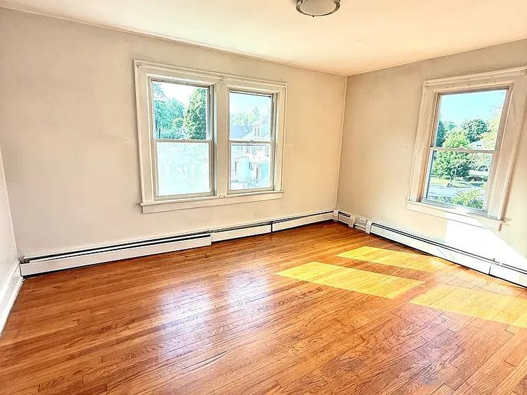 10 Conway Pl — Photo 10