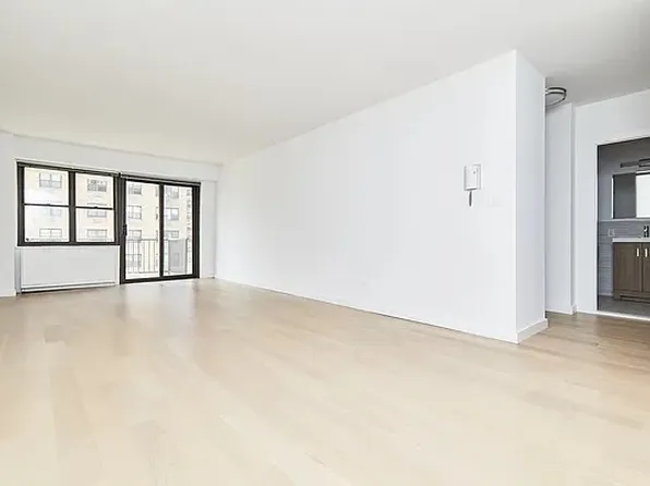 345 East 80th Street image 1 of 15