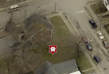 2nd image of 1727 Nassau St