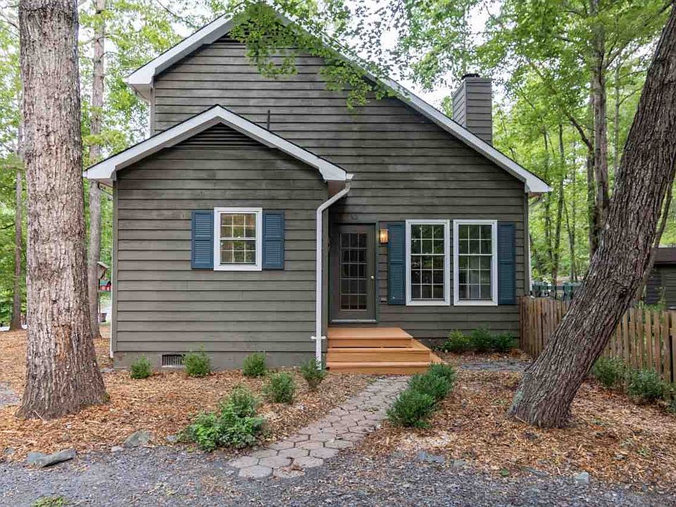 1st image of 246 Jefferson Dr