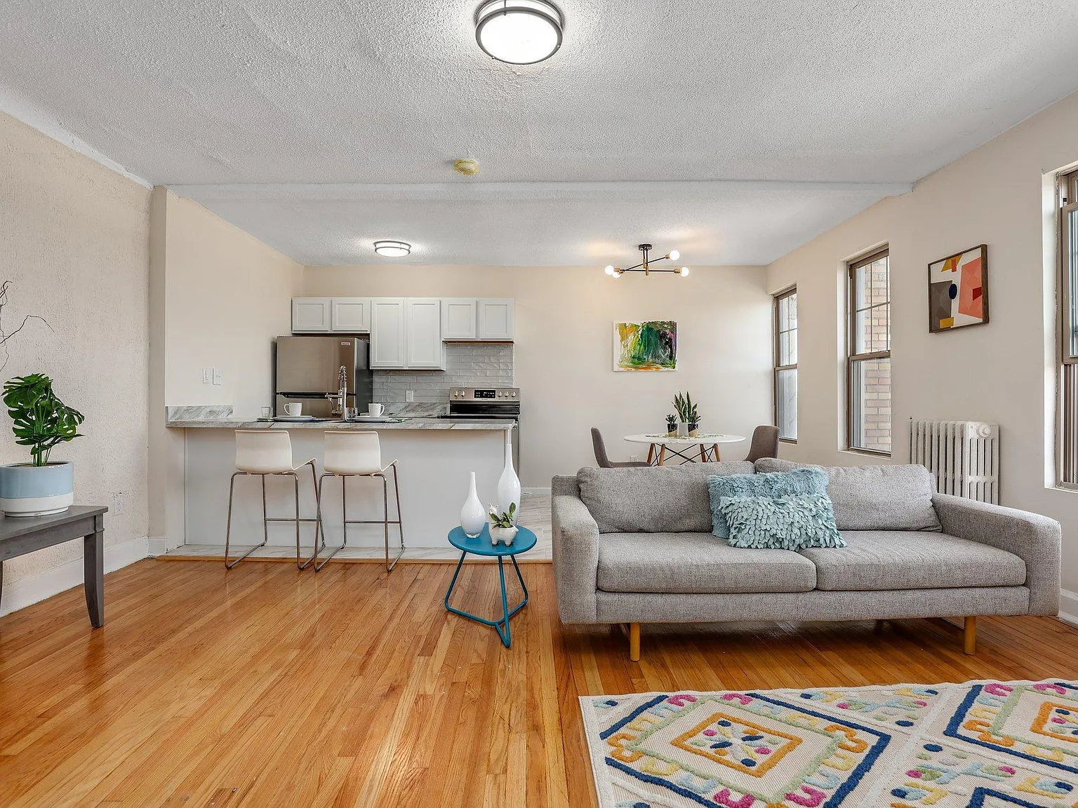 1 bed, 850 sqft, $1,095 — Photo 2