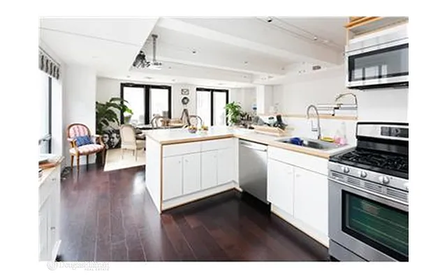 Rented by Douglas Elliman | media 26