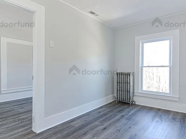 11 Pleasant St #7 — Photo 6