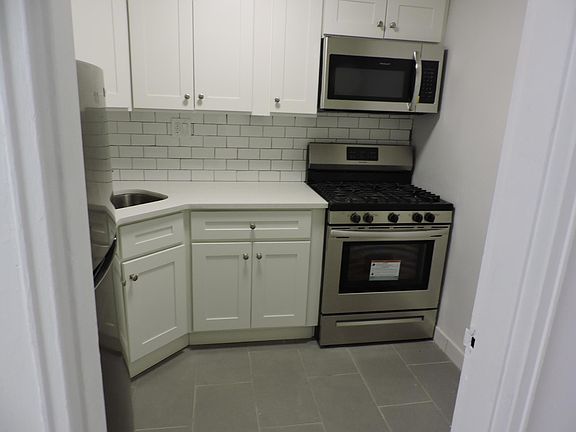 3rd image of 11 Fillmore Ave #2346