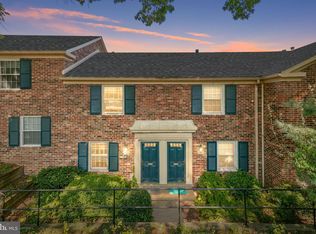 8390 Forrester Blvd #552, Springfield, VA 22152