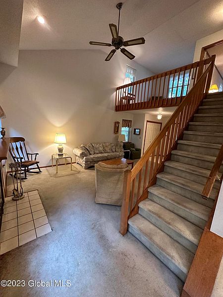 4th image of 30 Heyden Road