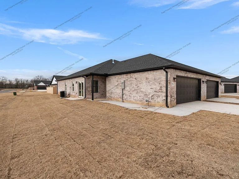 8809 Bainbridge Ct #A — Photo 1