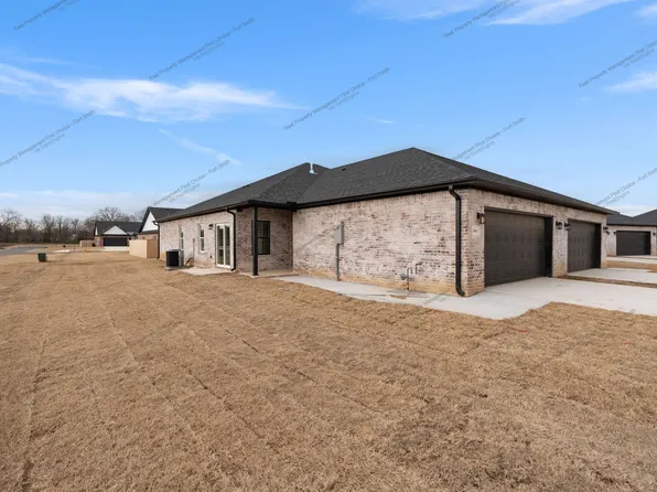 8809 Bainbridge Ct Unit A, Fort Smith, AR 72916