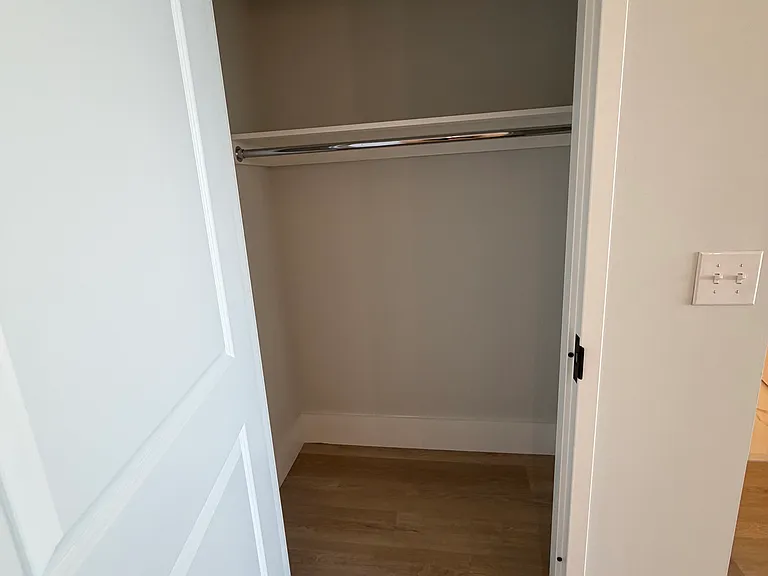 250 Coles St #1703 — Photo 6