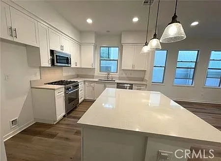 852 Francesca Dr — Photo 11
