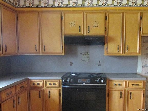4th image of 3579 Oak Wood Dr