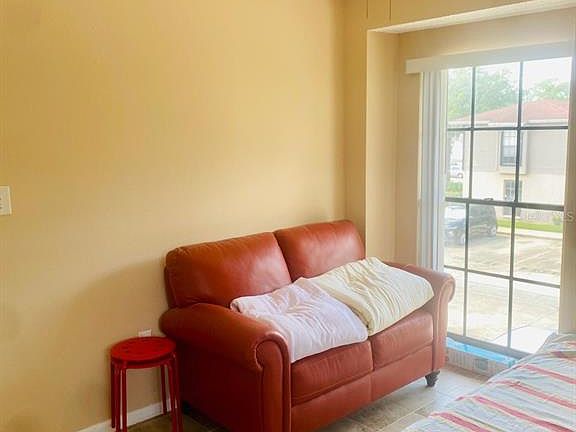 4th image of 4007 Ashford Green Pl E #204