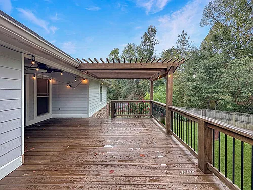 623 Lee Road 450 Photo 1