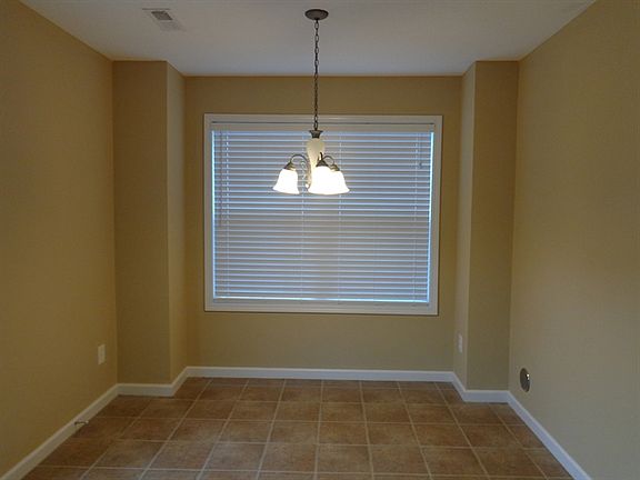 3rd image of 5910 Gray Gables Dr
