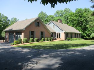 501 Glen Springs Rd, Lawrenceburg, TN 38464