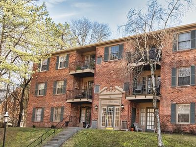 920 Adam Dr APT H, Pittsburgh, PA, 15216
