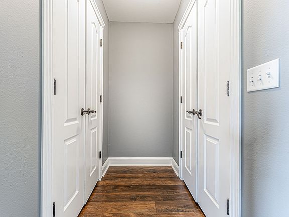 4th image of 4105 SW Slate Ln