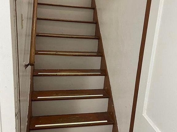 Stairs going to second level bungalow