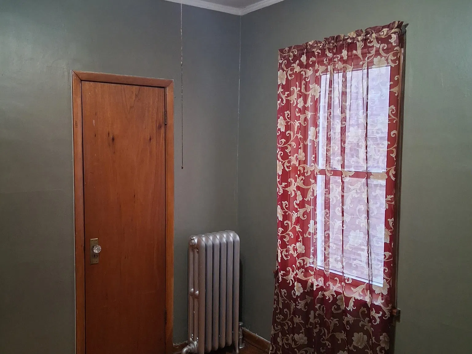 1645 N Mayfield Ave — Photo 3