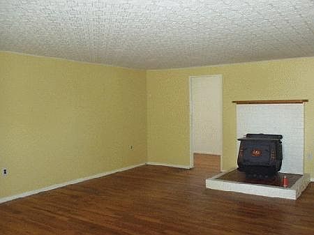 2nd image of 2011 N Juniper Ave