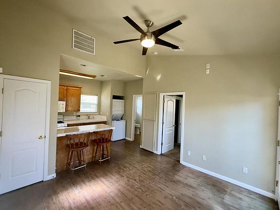 2nd image of 61 Lambuth Ave