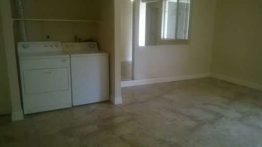 4th image of 2213 Glen Heather Way