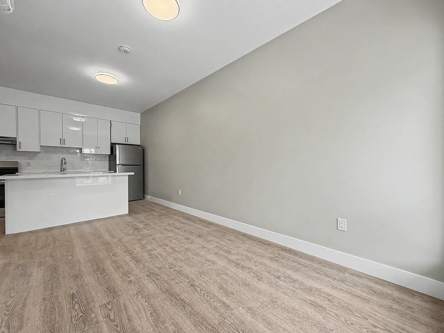 Unit 6- 199 Pine Street Tay Ontario L0K 2C0 — Photo 4
