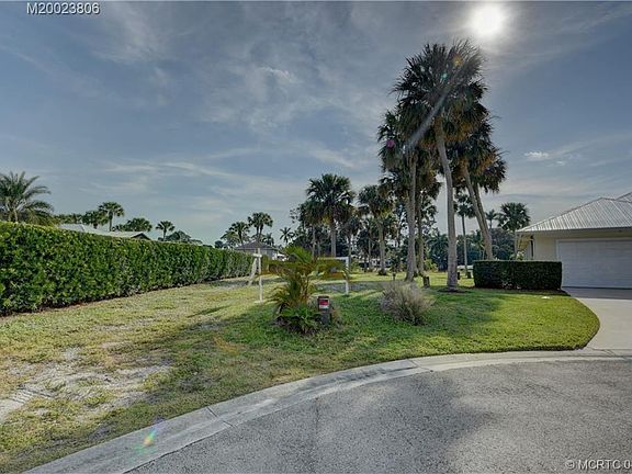 4th image of 520 SE Krueger Creek Pl