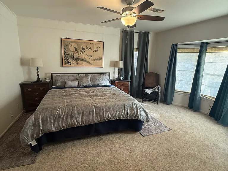 856 Highland Ave — Photo 17