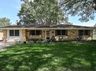 1708 Michael St, El Campo, TX 77437