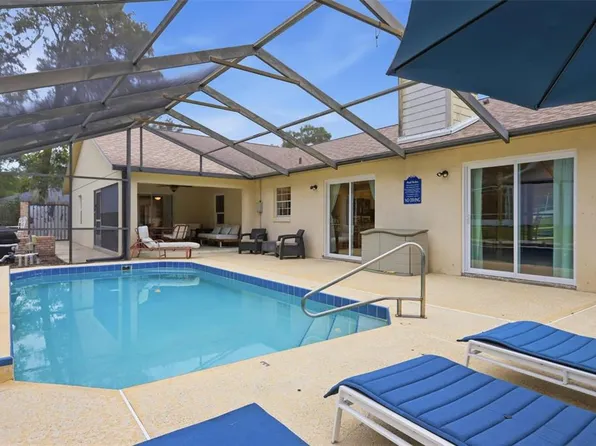 1095 E WISCONSIN AVENUE, DELAND, FL 32724