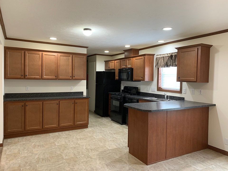 1st image of 9800 Bloomsbury Cir #68