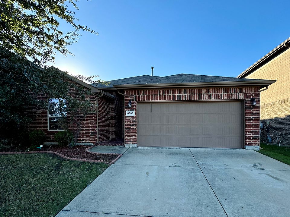 1st image of 6909 Cloudcroft Ln