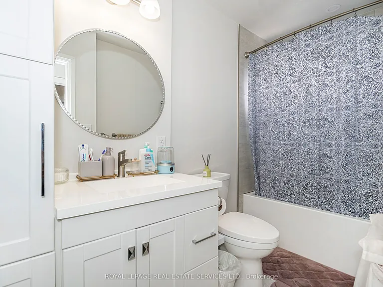 2637 Keele St E #9 — Photo 12