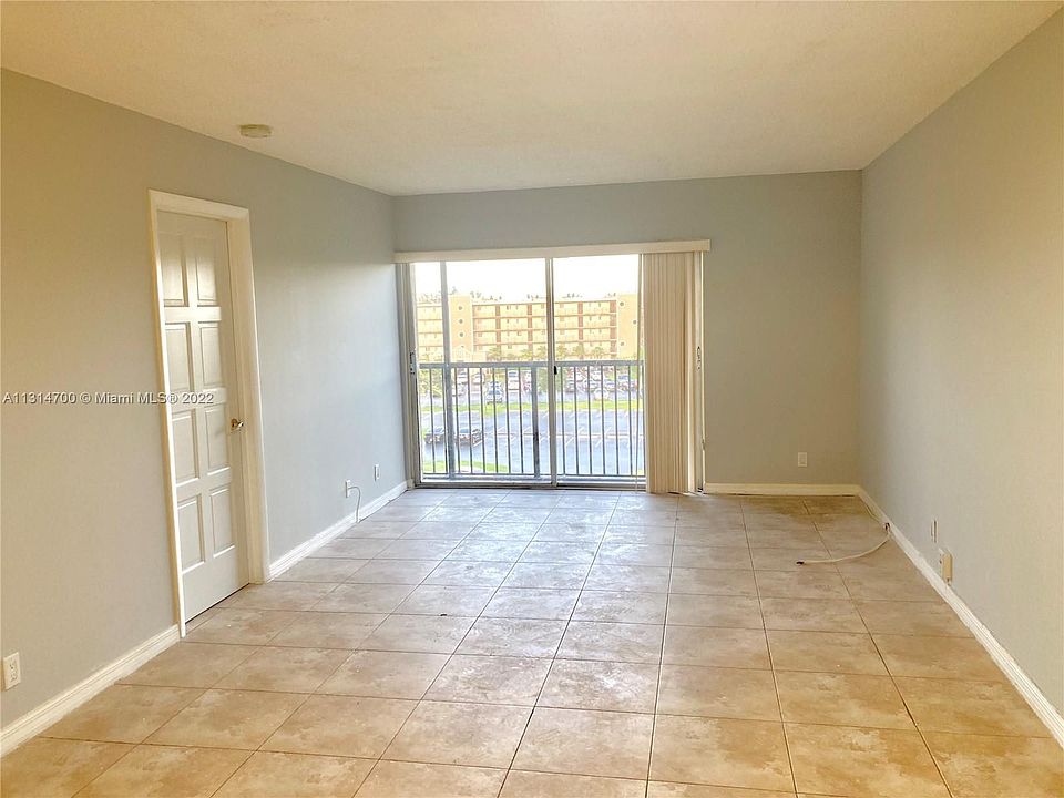 1st image of 8550 N Sherman Cir APT 507