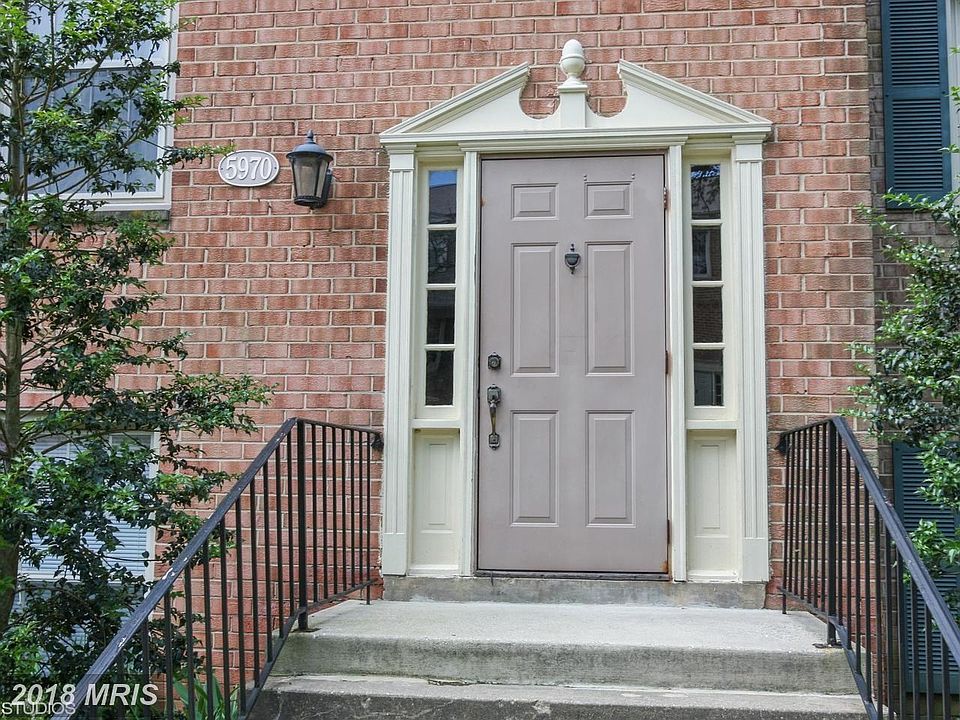 Exterior (Front)