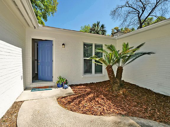 2nd image of 1383 Teca Trail Ct