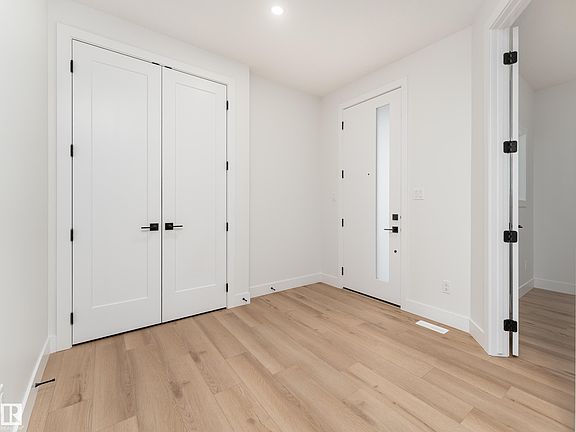 4th image of 2408 63rd Ave NE
