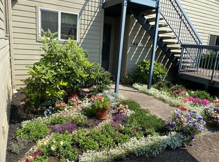 299 Country Club Rd, Eugene, OR 97401