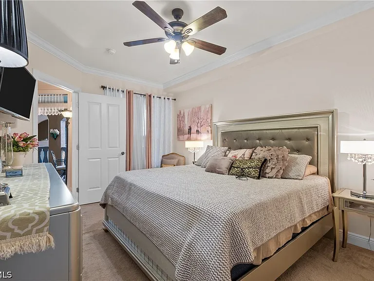 2825 Palm Beach Blvd #213 — Photo 13