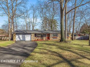 1181 Curwood Rd, Saginaw, MI 48609