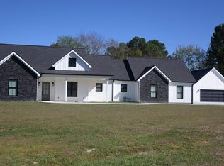 295 Commodore Ln, Benton, KY 42025