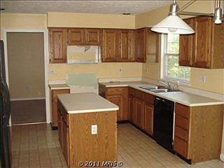 3rd image of 10668 Finn Dr