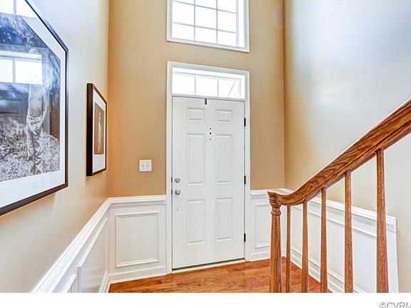 4th image of 543 Siena Ln