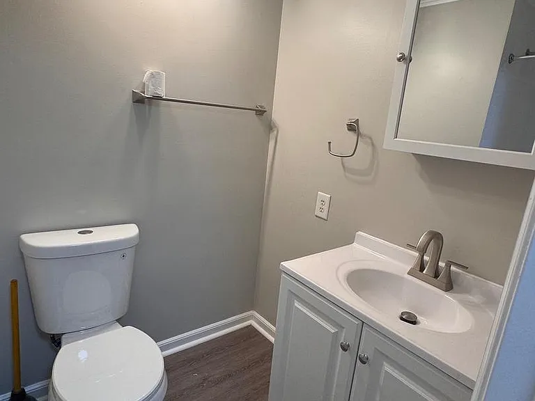4328 Ridge Rd #1A — Photo 8