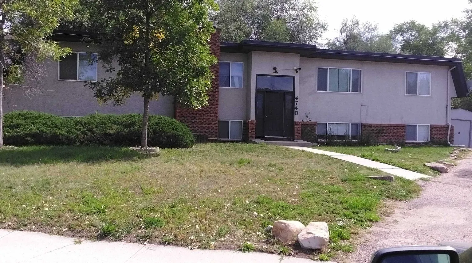 4740 Scenic Circle — Photo 1