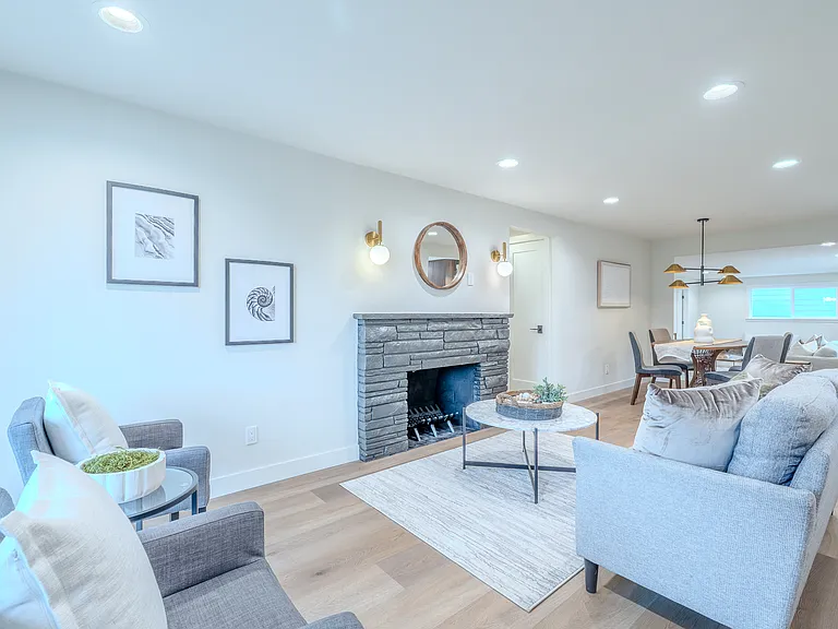 515 NE 123rd St — Photo 39