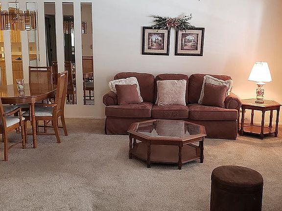 3rd image of 5728 Calais Blvd N APT 4
