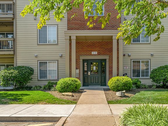 2nd image of 600 Vincent Way APT 2208